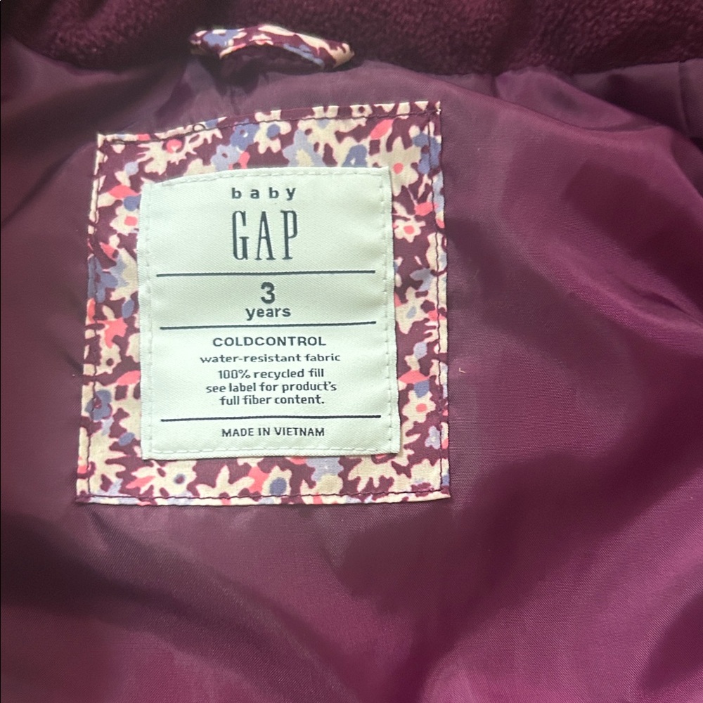 GAP Multicolor Floral Puffer Vest - Picture 2 of 3